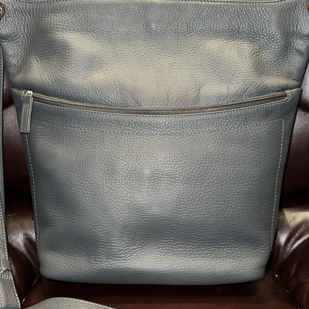 Derek Alexander Leather Bucket Bag - Picture 2 of 16